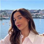 Profesora de ESO y Primaria de mates, física, inglés, etc